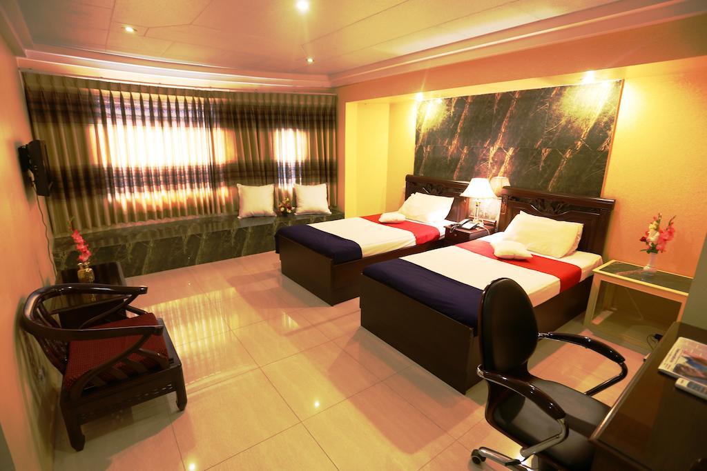 Eastern House Otel Dakka Dış mekan fotoğraf